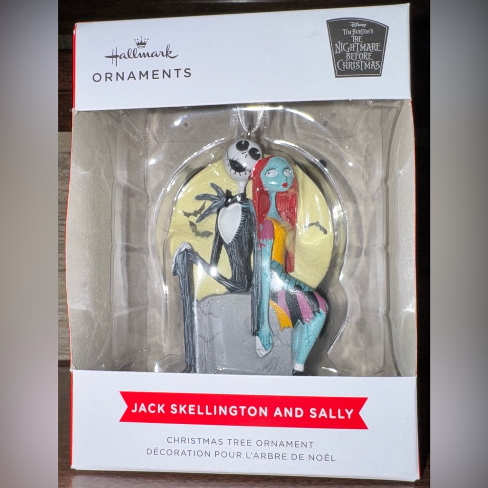 🥰 Nightmare Before Christmas Jack Skellington & Sally With Moon Hallmark Disney